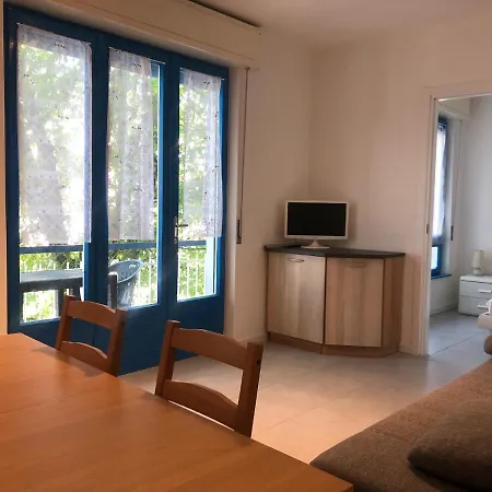 公寓 Savoia& Trieste *